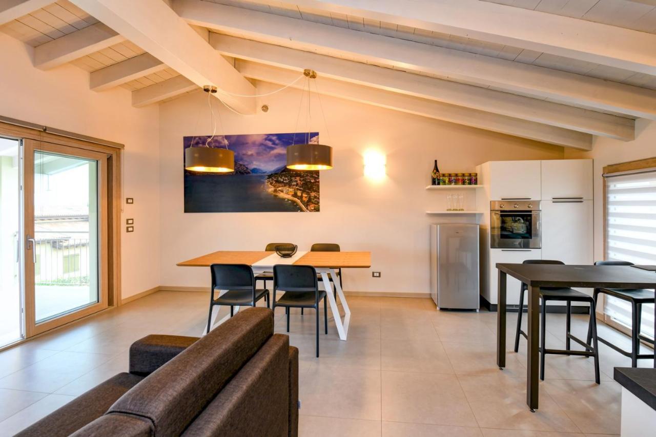 Gardaliva 5 Lägenhet Manerba del Garda Exteriör bild